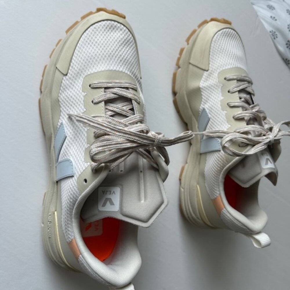 VEJA Dekkan Sneakers - Neutral White size 8 - Picture 3 of 6